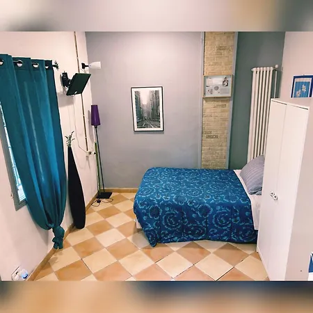 Casetto Rosso * サン・ラッザロ・ディ・サーヴェナ