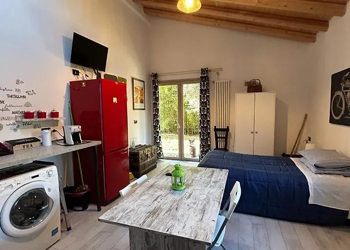 Casetto Rosso * San Lazzaro di Savena